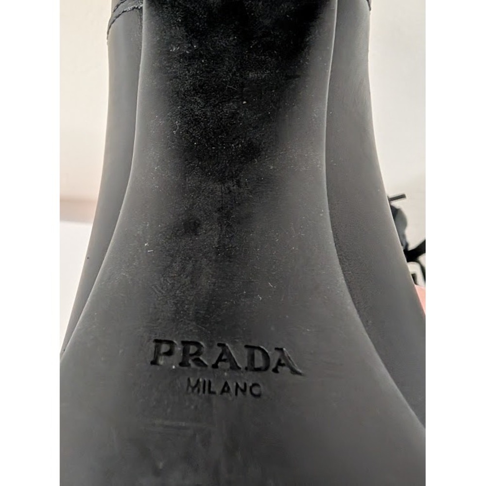 NIB Prada Black Leather Lace Up Chunky Heel Chelsea‎ Boots Women's 39.5 - Picture 9 of 12